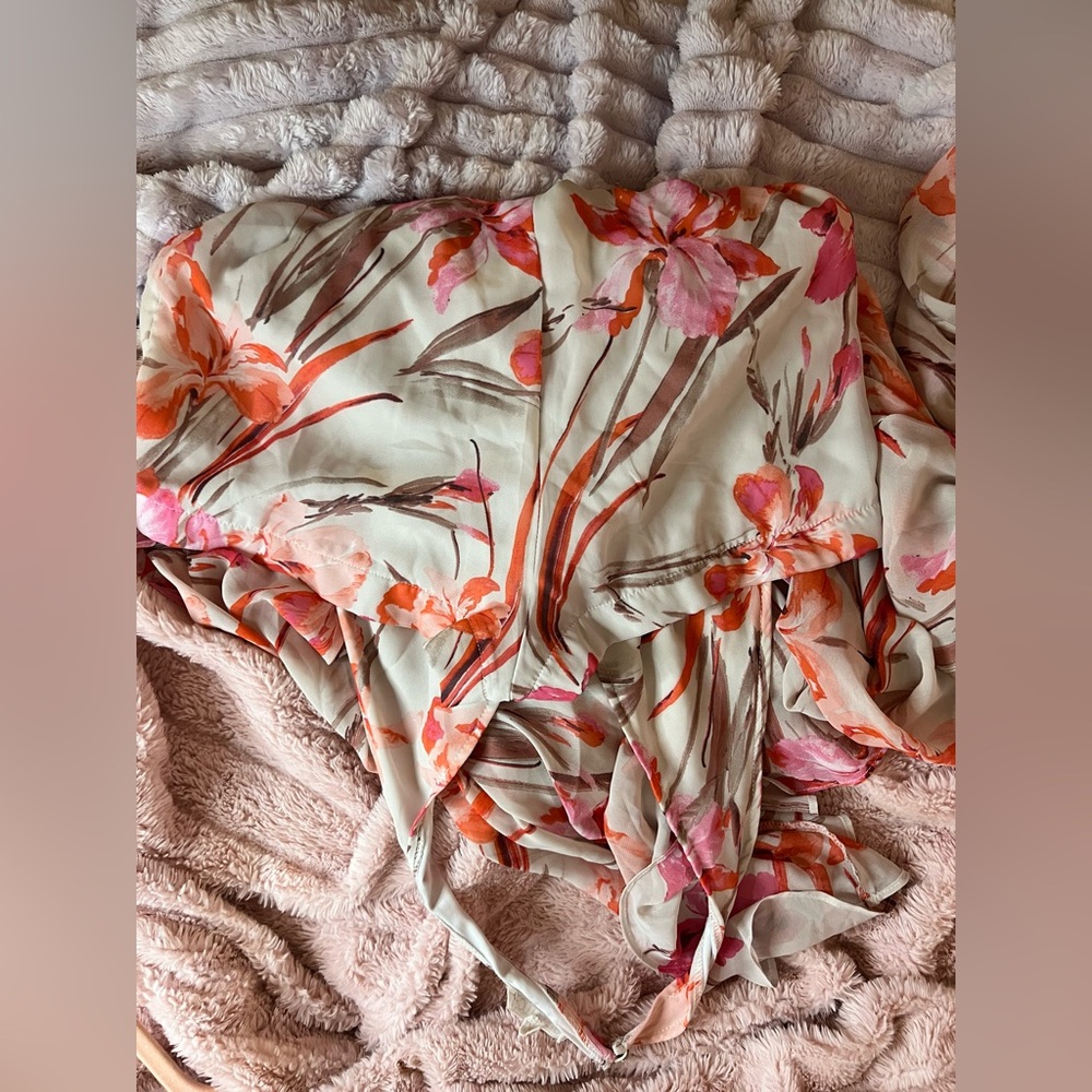 🌺 Flowing Floral Halter Maxi Dress w. Deep V Neck | Med | GUC | Festival Wear ☀️ - Picture 15 of 16